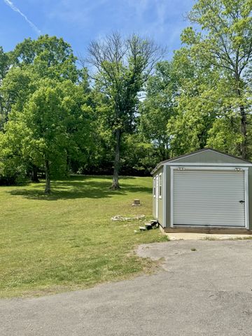 520 E Marthona Rd, Madison, TN 37115