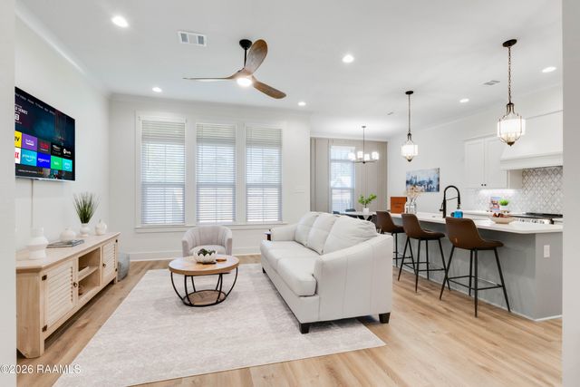 425 Heart D Farm Road 1-10, Youngsville, LA 70592