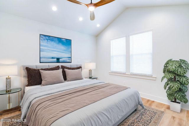 425 Heart D Farm Road 1-10, Youngsville, LA 70592