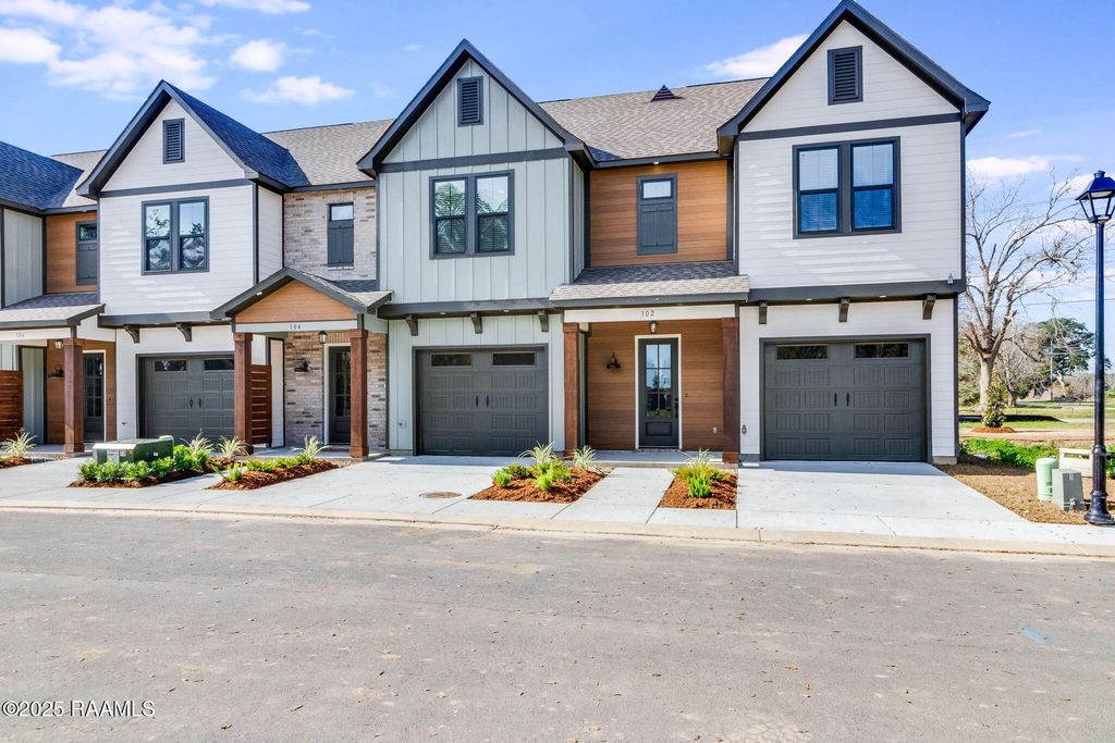 425 Heart D Farm Road 1-10, Youngsville, LA 70592