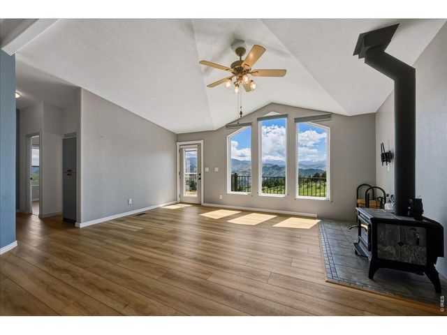285 Guardian Peak Dr, Livermore, CO 80536