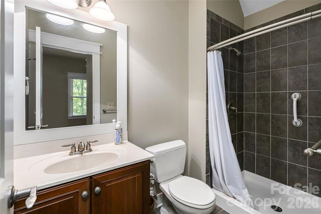 1 East Owl Creek Lane, Fairview, NC 28730