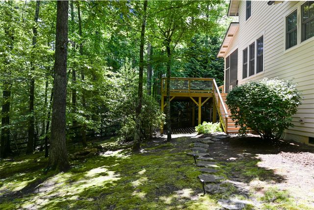 1 East Owl Creek Lane, Fairview, NC 28730