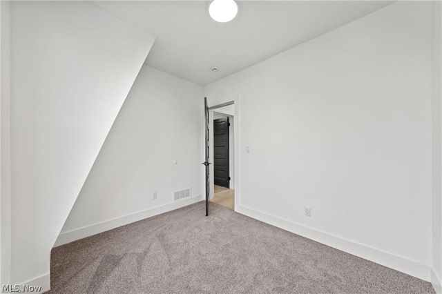 1422 W 77th Street, Cleveland, OH 44102