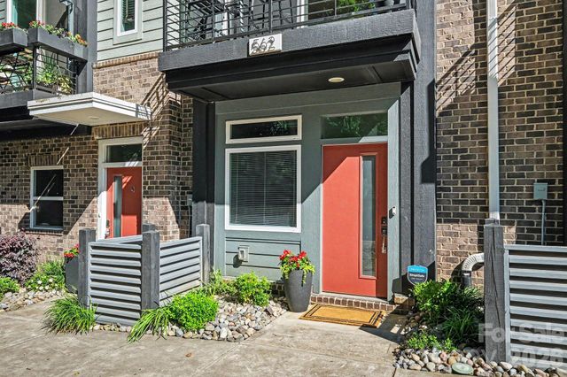 562 West End Drive, Charlotte, NC 28208