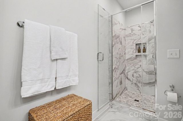 562 West End Drive, Charlotte, NC 28208