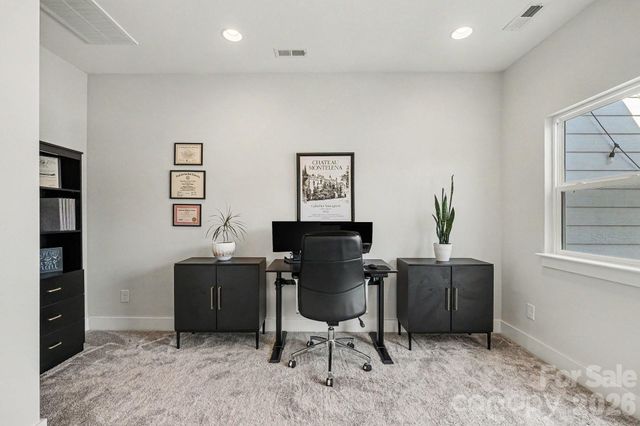 562 West End Drive, Charlotte, NC 28208