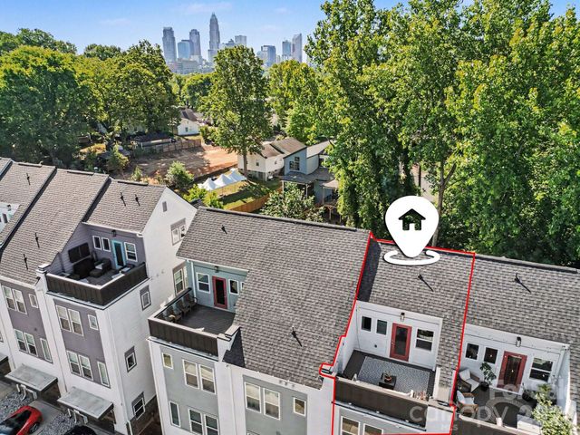 562 West End Drive, Charlotte, NC 28208