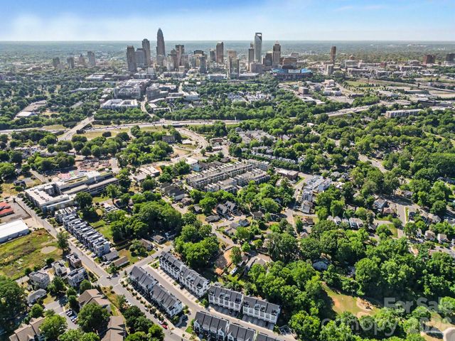 562 West End Drive, Charlotte, NC 28208