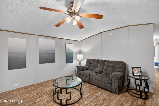 7631 BOB-O-LINK Road, Jacksonville, FL 32219