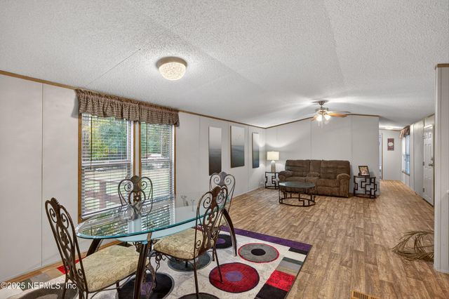 7631 BOB-O-LINK Road, Jacksonville, FL 32219