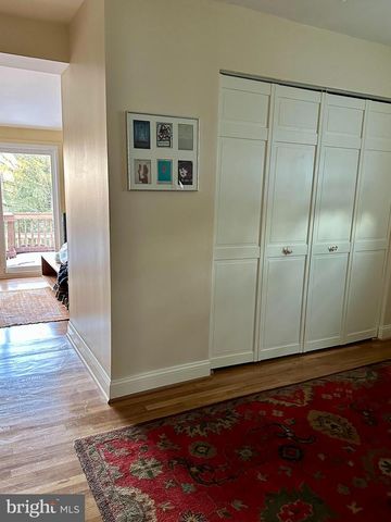 2519 BUCKELEW DR, Falls Church, VA 22046