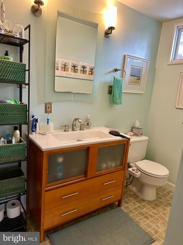 2519 BUCKELEW DR, Falls Church, VA 22046