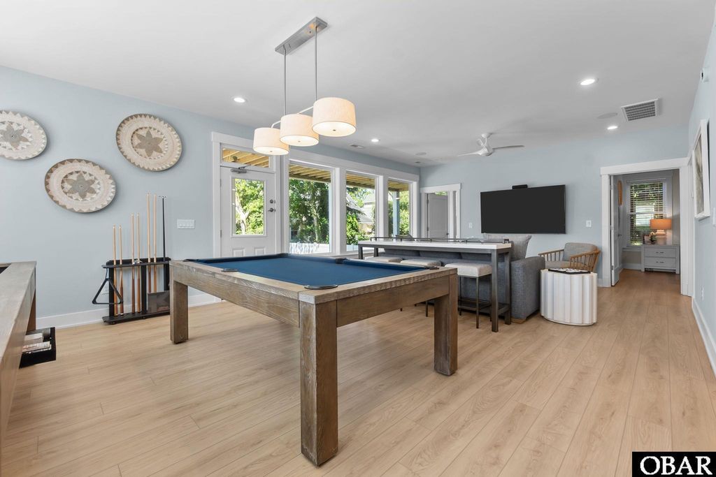 Image 44 of property listing at 1320 Water Oak Drive Lot 4, Kill Devil Hills, NC 27948