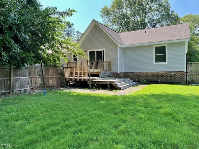 2 Routten RD, Hampton, VA 23664