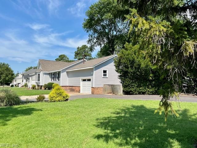 2 Routten RD, Hampton, VA 23664