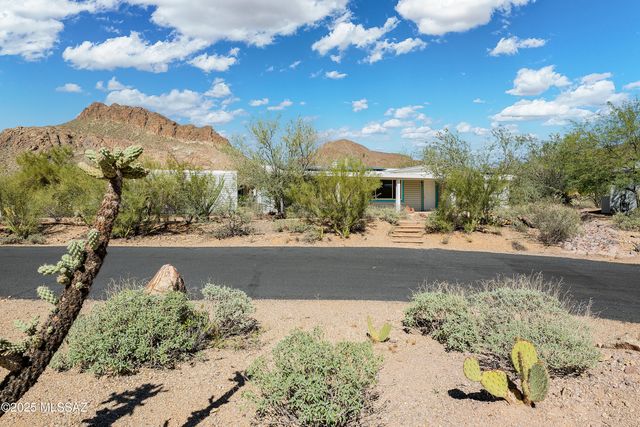 2081 S Diamond Bar Lane, Tucson, AZ 85713