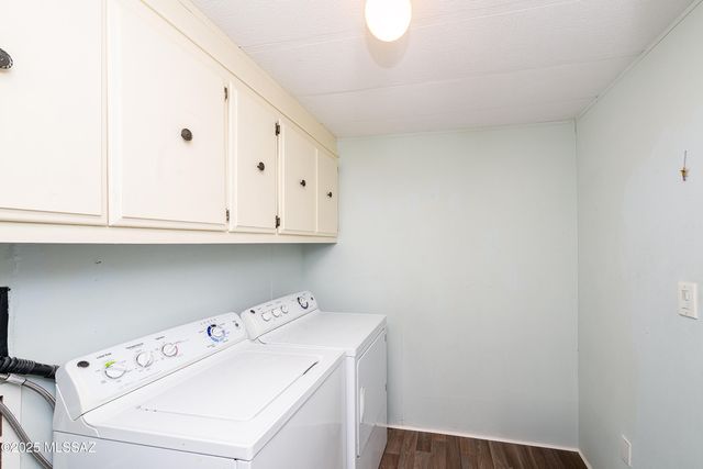 2081 S Diamond Bar Lane, Tucson, AZ 85713