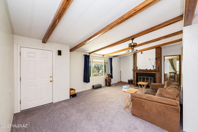 2081 S Diamond Bar Lane, Tucson, AZ 85713