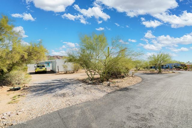 2081 S Diamond Bar Lane, Tucson, AZ 85713