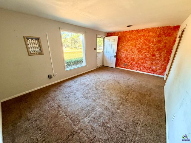 102 Wilson Dr, Centerville, GA 31028