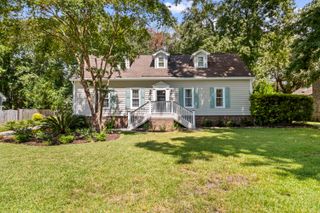 1418 Inland Creek Way, Mount Pleasant, SC 29464