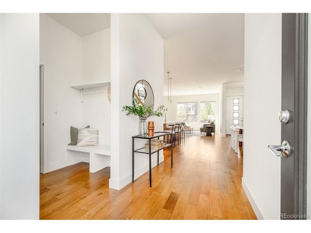 5054 Valentia St 103, Denver, CO 80238
