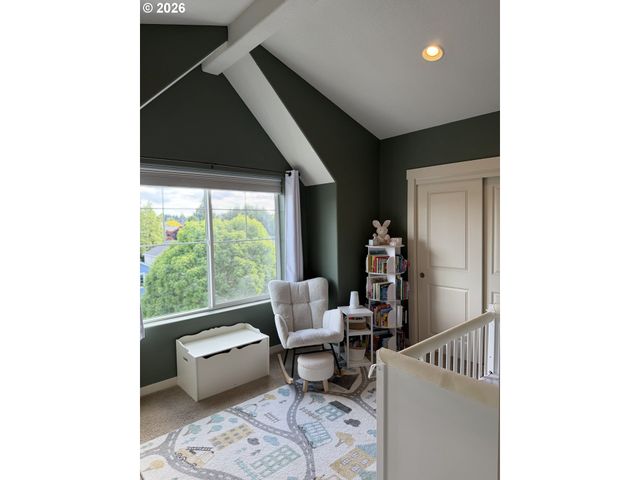 4589 Se LIBBY Ct, Hillsboro, OR 97123
