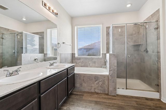 100 Jessica Drive, Dayton, TX 77535