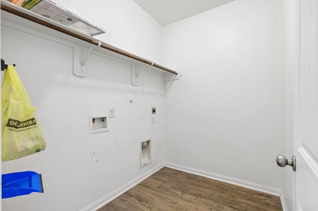 100 Jessica Drive, Dayton, TX 77535