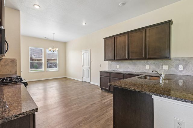 100 Jessica Drive, Dayton, TX 77535