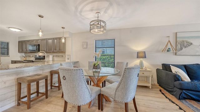 1249 DOCKSIDE PLACE 110, Sarasota, FL 34242