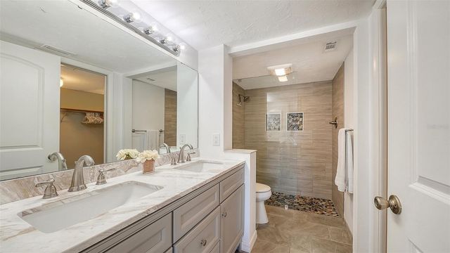 1249 DOCKSIDE PLACE 110, Sarasota, FL 34242