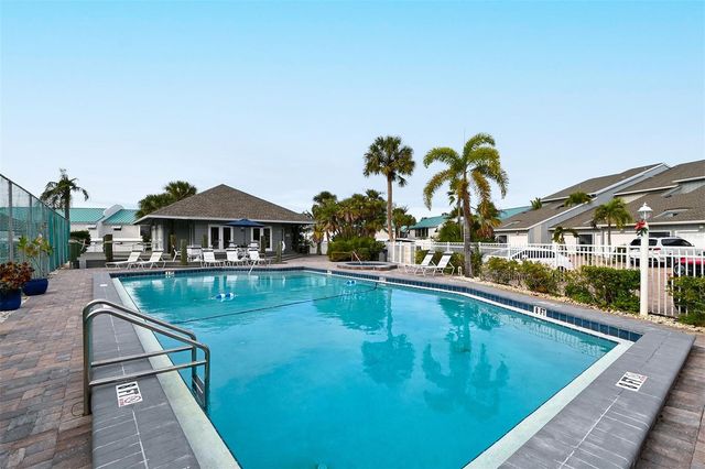 1249 DOCKSIDE PLACE 110, Sarasota, FL 34242