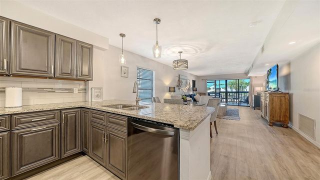 1249 DOCKSIDE PLACE 110, Sarasota, FL 34242