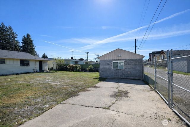 4534 S Pine Street, Tacoma, WA 98409