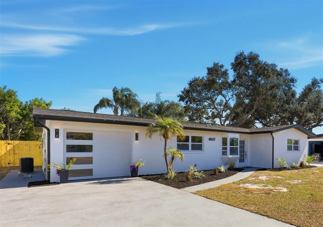 4637 MACEACHEN BOULEVARD, Sarasota, FL 34233
