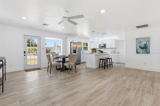 4637 MACEACHEN BOULEVARD, Sarasota, FL 34233