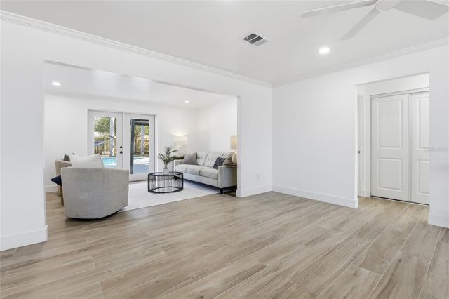 4637 MACEACHEN BOULEVARD, Sarasota, FL 34233