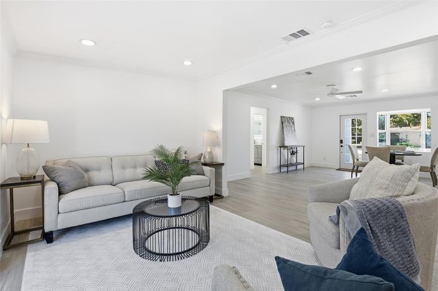 4637 MACEACHEN BOULEVARD, Sarasota, FL 34233