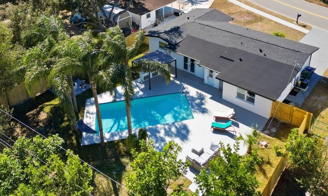 4637 MACEACHEN BOULEVARD, Sarasota, FL 34233