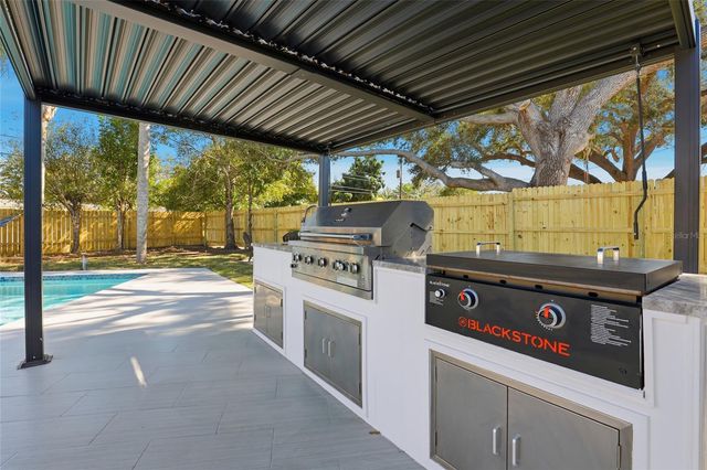 4637 MACEACHEN BOULEVARD, Sarasota, FL 34233