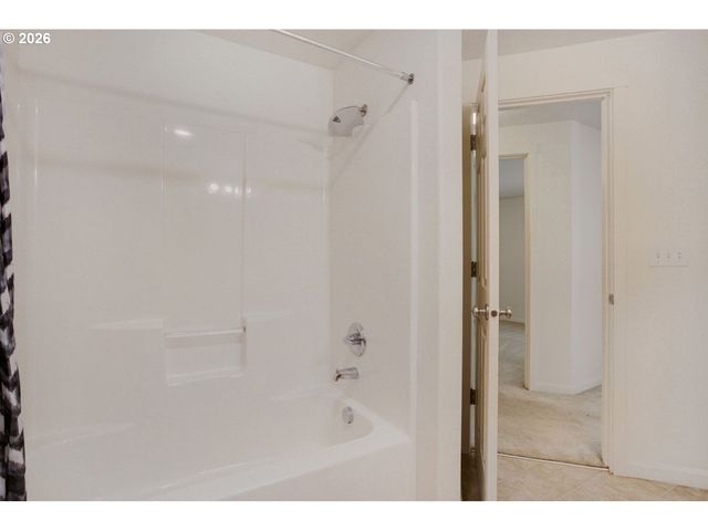 720 Nw 185TH Ave 307, Beaverton, OR 97006