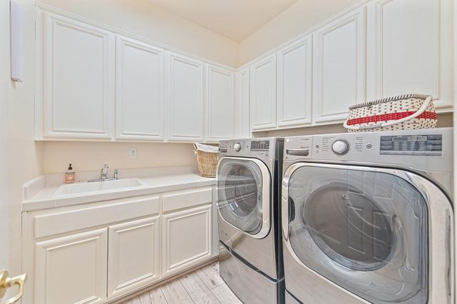 3135 Weymouth Way, Rescue, CA 95672