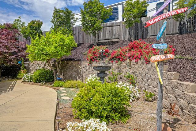 3135 Weymouth Way, Rescue, CA 95672