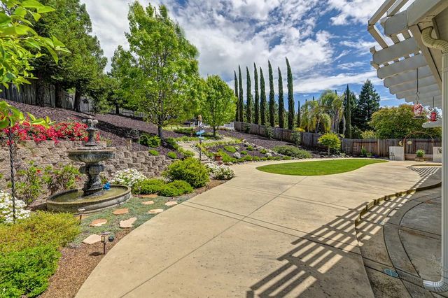 3135 Weymouth Way, Rescue, CA 95672