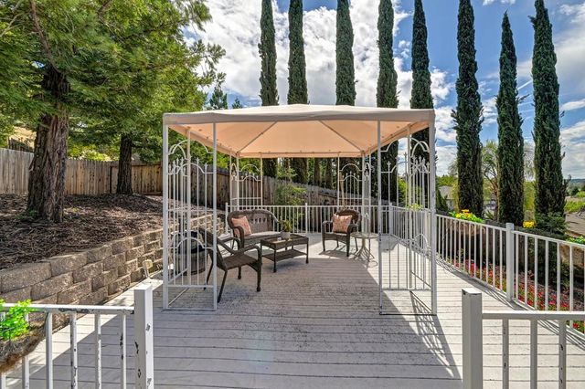 3135 Weymouth Way, Rescue, CA 95672