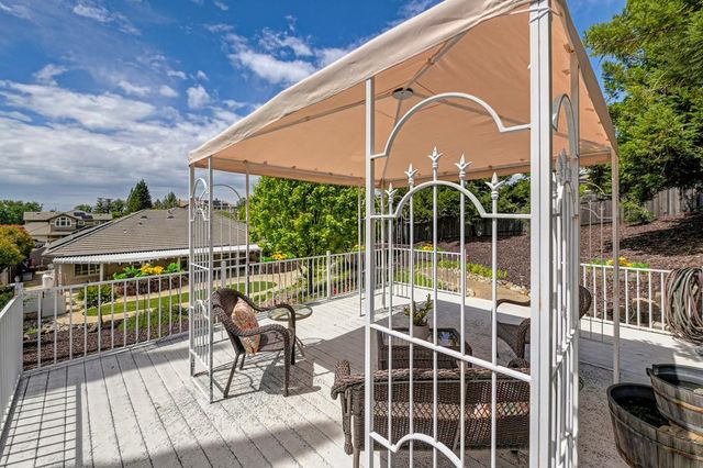 3135 Weymouth Way, Rescue, CA 95672