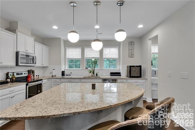 1256 Madison Towns Lane, Charlotte, NC 28209