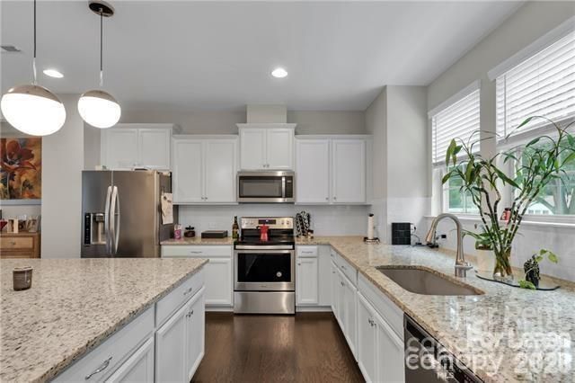 1256 Madison Towns Lane, Charlotte, NC 28209